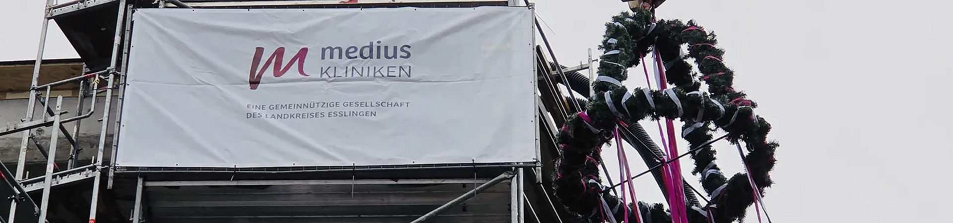 Richtfest für das Mitarbeiterwohngebäude am medius Standort Ostfildern-Ruit